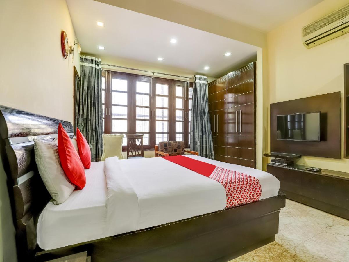 Oyo Del2885 Livia Residency