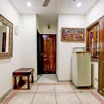 Oyo Del2885 Livia Residency