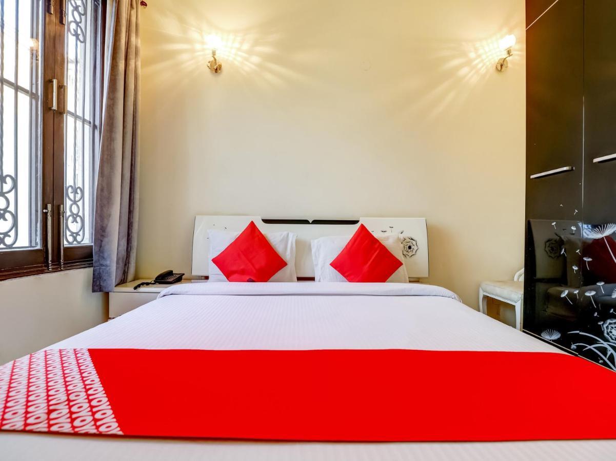 Oyo Del2885 Livia Residency Hotel 3*